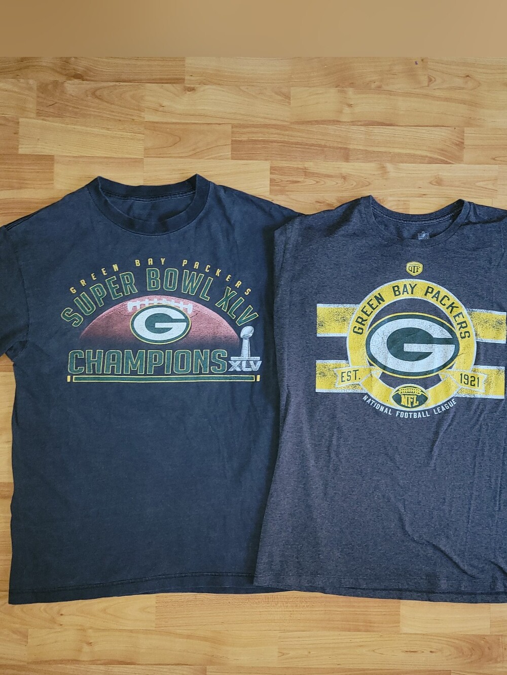 Green Bay Packers NFL Size Large Bundle! Two Gray T-shirts For 1
